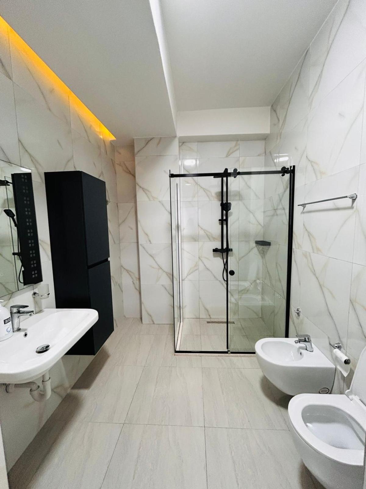 Picasso Apartment טיראנה מראה חיצוני תמונה